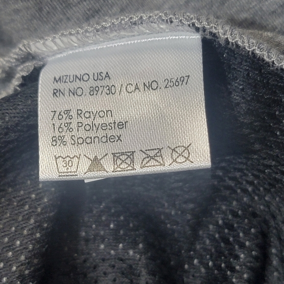 Mizumo April Ross Momentum Performance Funnel Neck Pullover Womens Size Medium - Picture 4 of 11